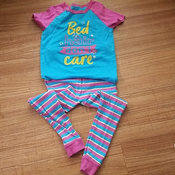 Sleepwear/pajama size 5T